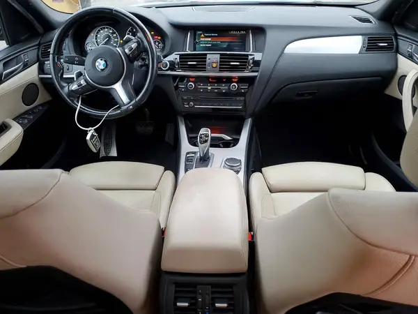 5UXXW7C56J0W64946 2018 BMW X4 - Image 8