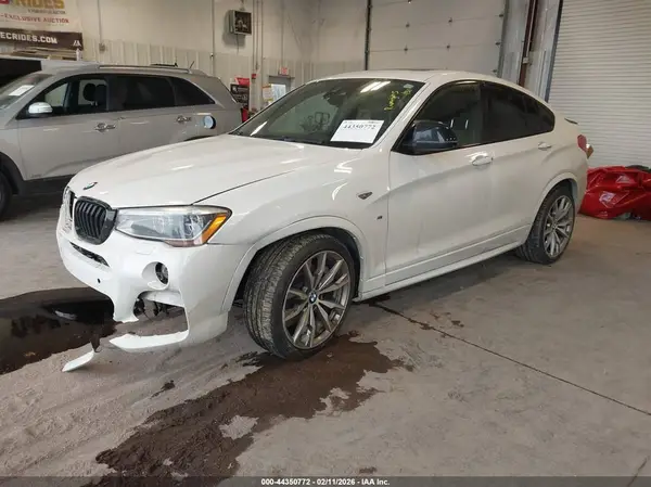 5UXXW7C57G0M91124 2016 BMW X4 - Image 2