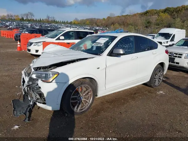 5UXXW7C57H0U24864 2017 BMW X4 - Image 2