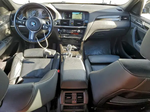 5UXXW7C57H0U25125 2017 BMW X4 - Image 8