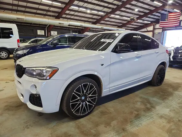 5UXXW7C57J0W63708 2018 BMW X4 - Image 1