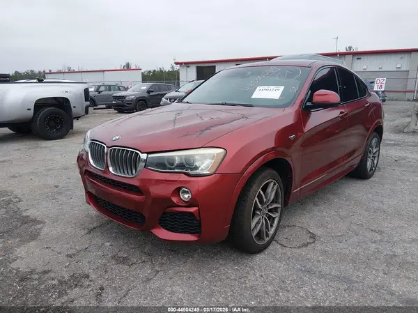 5UXXW7C57J0W64406 2018 BMW X4 - Image 2