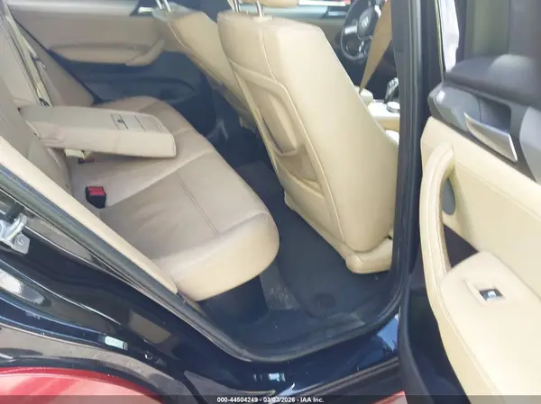 5UXXW7C57J0W64406 2018 BMW X4 - Image 8