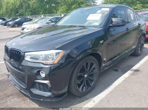 5UXXW7C57J0W64860 2018 BMW X4 - Image 2
