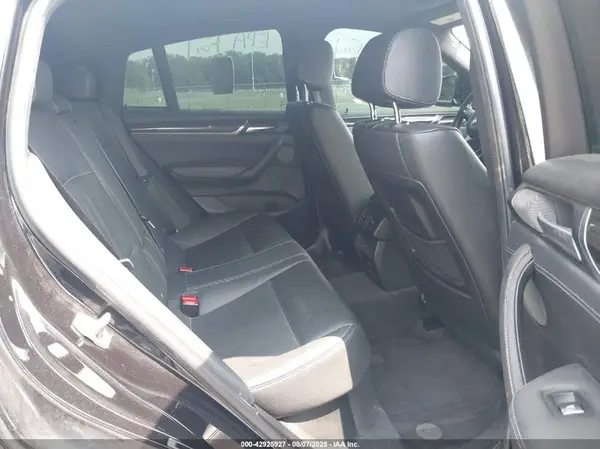 5UXXW7C57J0W64860 2018 BMW X4 - Image 8