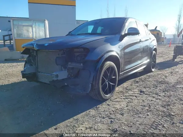 5UXXW7C58H0U25117 2017 BMW X4 - Image 2