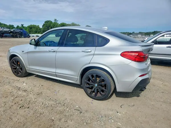 5UXXW7C58H0U25375 2017 BMW X4 - Image 2