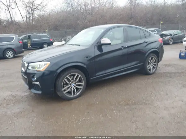 5UXXW7C58H0U25487 2017 BMW X4 - Image 2