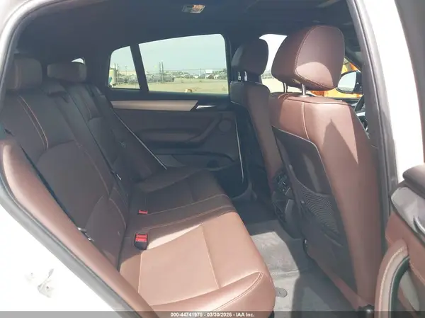 5UXXW7C58J0W65032 2018 BMW X4 - Image 8