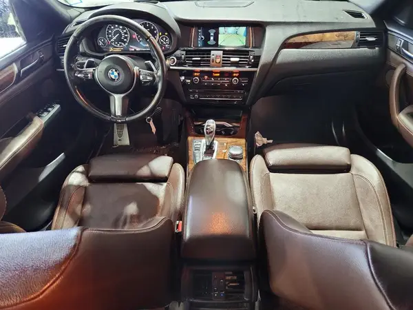 5UXXW7C59H0U25496 2017 BMW X4 - Image 8