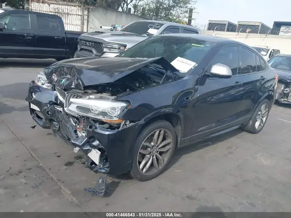5UXXW7C59H0U25708 2017 BMW X4 - Image 2