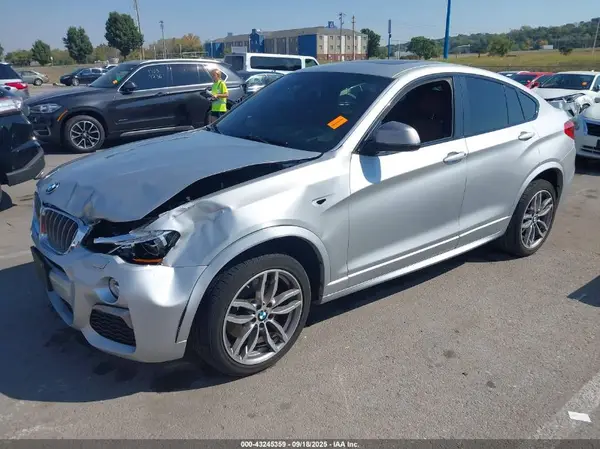 5UXXW7C59H0U25949 2017 BMW X4 - Image 2