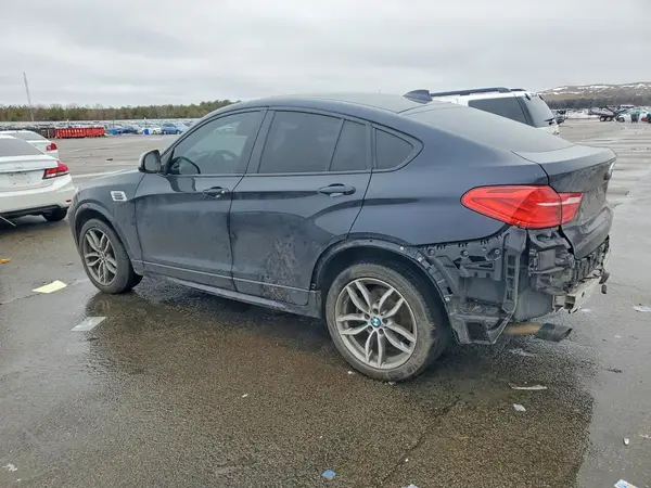 5UXXW7C59J0Z44814 2018 BMW X4 - Image 2