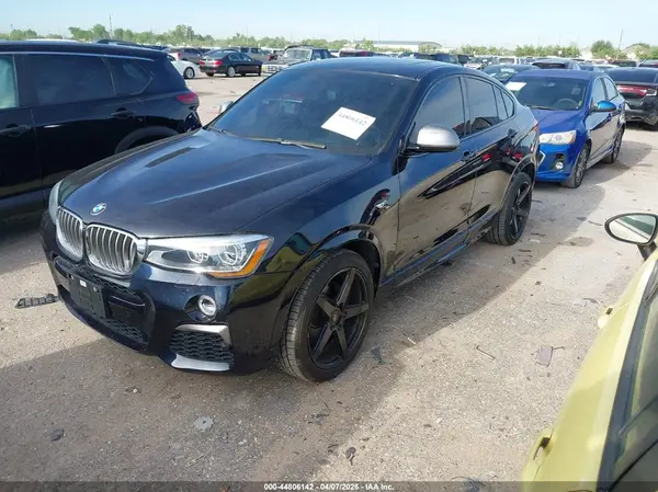 5UXXW7C5XH0U26091 2017 BMW X4 - Image 2