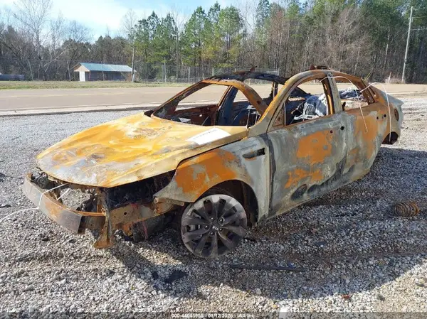 5XXGP4L3XJG241521 2018 KIA OPTIMA - Image 2
