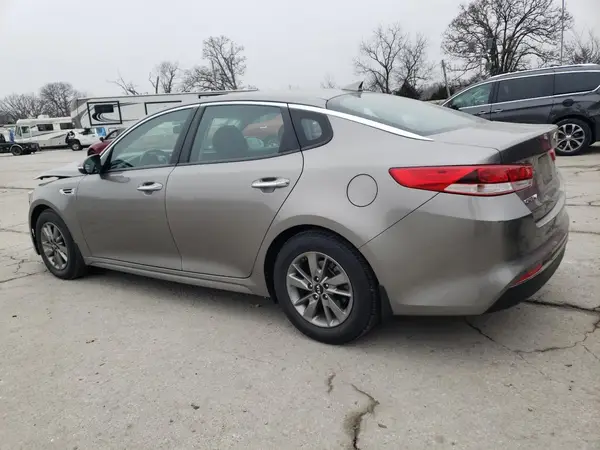 5XXGT4L10GG011106 2016 KIA OPTIMA - Image 2
