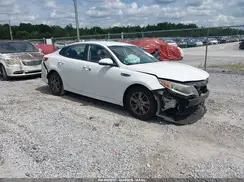 5XXGT4L10GG011686 2016 KIA OPTIMA