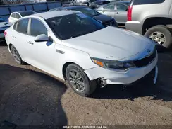 5XXGT4L10GG019366 2016 KIA OPTIMA