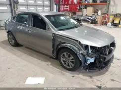 5XXGT4L10GG093001 2016 KIA OPTIMA