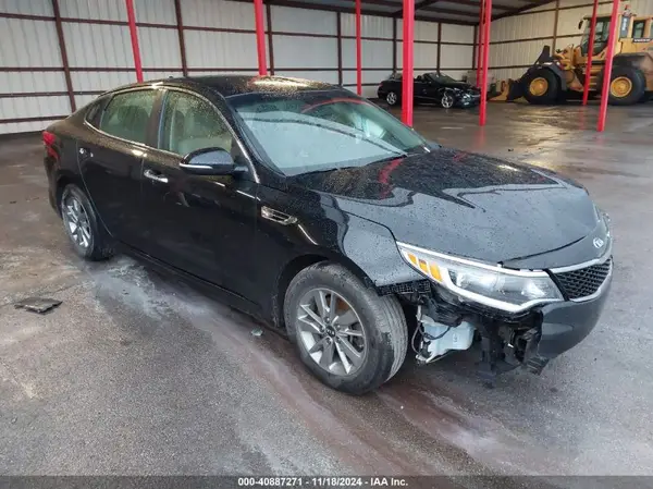 5XXGT4L10HG129660 2017 KIA OPTIMA - Image 1