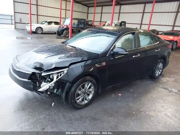 5XXGT4L10HG129660 2017 KIA OPTIMA - Image 2