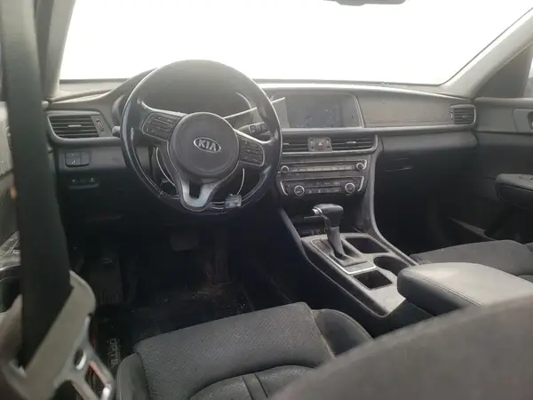 5XXGT4L11GG038931 2016 KIA OPTIMA - Image 8