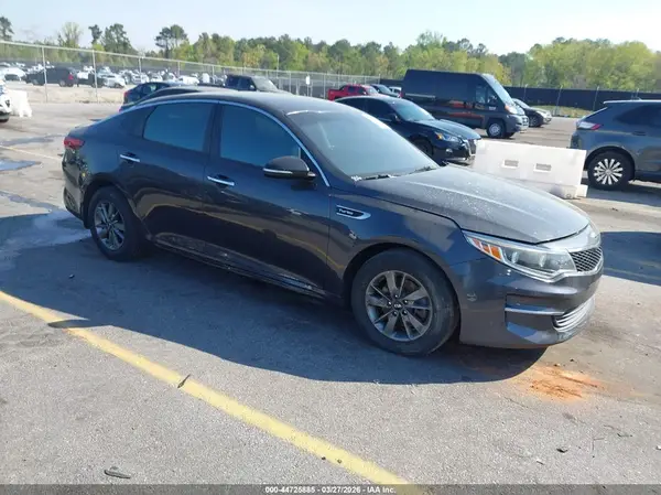 5XXGT4L11HG175241 2017 KIA OPTIMA - Image 1