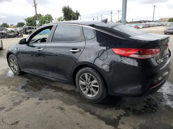 5XXGT4L11JG249652 2018 KIA OPTIMA - Image 2