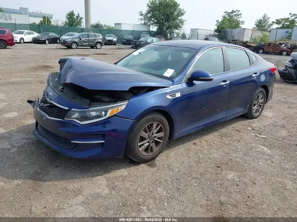 5XXGT4L12GG005226 2016 KIA OPTIMA - Image 2