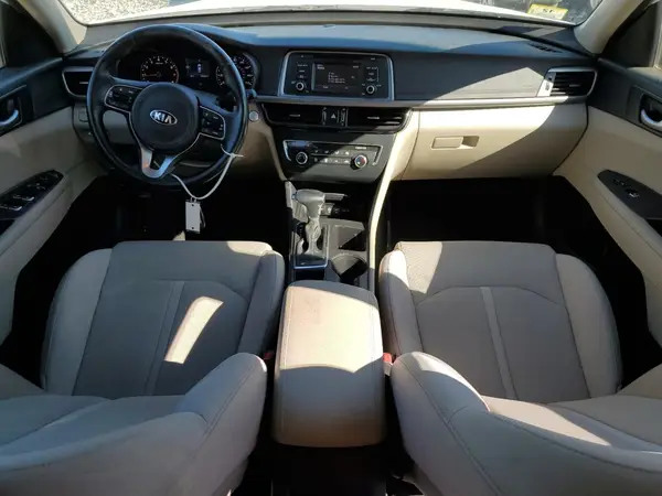 5XXGT4L12GG008790 2016 KIA OPTIMA - Image 8