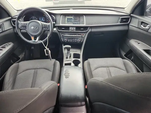 5XXGT4L12HG129109 2017 KIA OPTIMA - Image 8