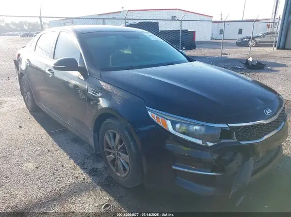 5XXGT4L12HG129675 2017 KIA OPTIMA - Image 1