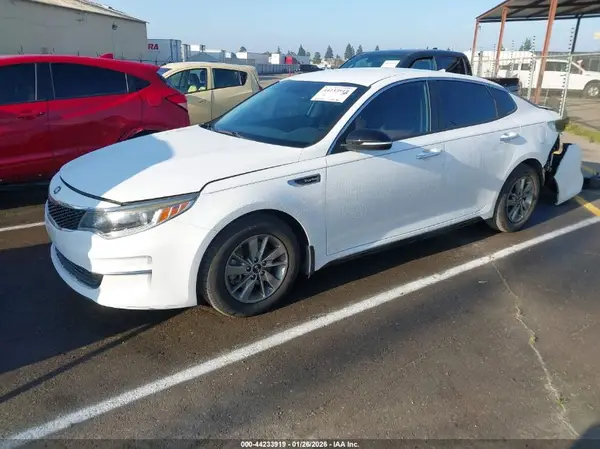 5XXGT4L12HG173191 2017 KIA OPTIMA - Image 2