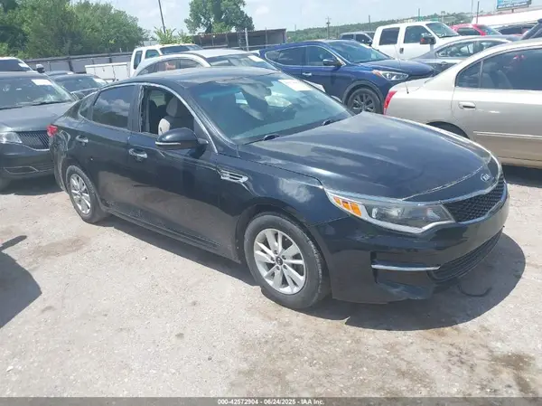 5XXGT4L13GG014940 2016 KIA OPTIMA - Image 1