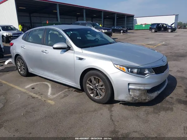 5XXGT4L13GG035805 2016 KIA OPTIMA - Image 1