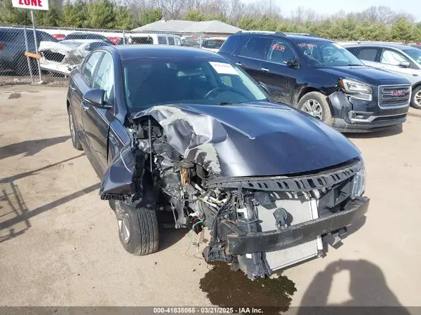 5XXGT4L13HG128812 2017 KIA OPTIMA - Image 1