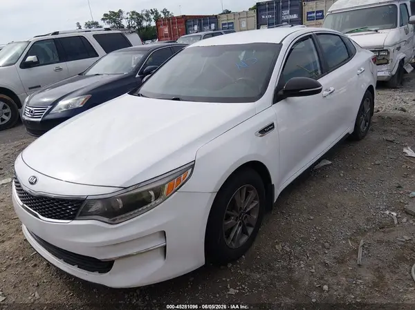 5XXGT4L13HG174172 2017 KIA OPTIMA - Image 2
