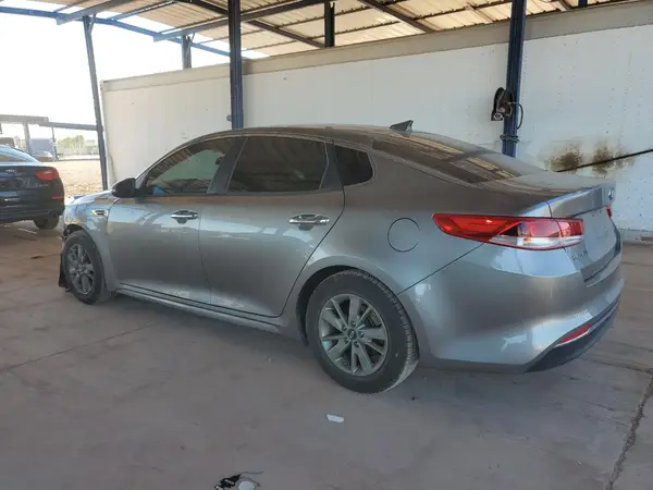 5XXGT4L13JG215406 2018 KIA OPTIMA - Image 2
