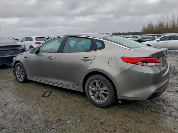 5XXGT4L13JG218354 2018 KIA OPTIMA - Image 2