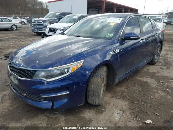 5XXGT4L14GG017958 2016 KIA OPTIMA - Image 2