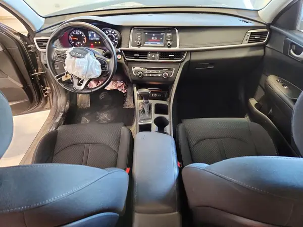 5XXGT4L14GG023064 2016 KIA OPTIMA - Image 8