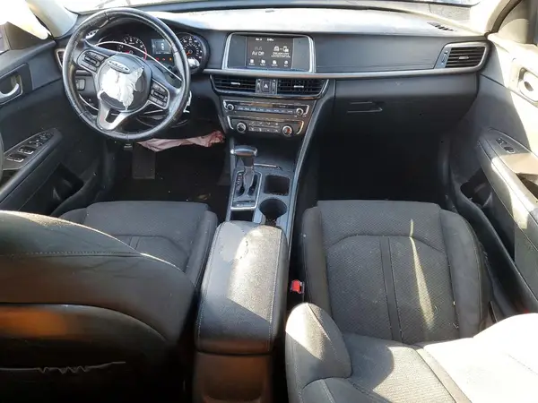 5XXGT4L14JG230366 2018 KIA OPTIMA - Image 8