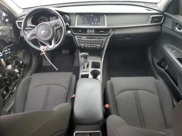 5XXGT4L15GG037782 2016 KIA OPTIMA - Image 8