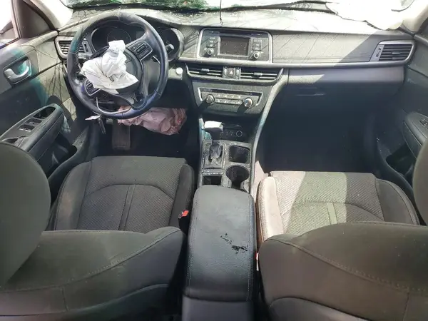 5XXGT4L15GG043565 2016 KIA OPTIMA - Image 8