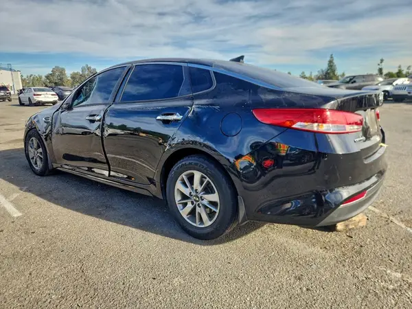 5XXGT4L15GG048605 2016 KIA OPTIMA - Image 2