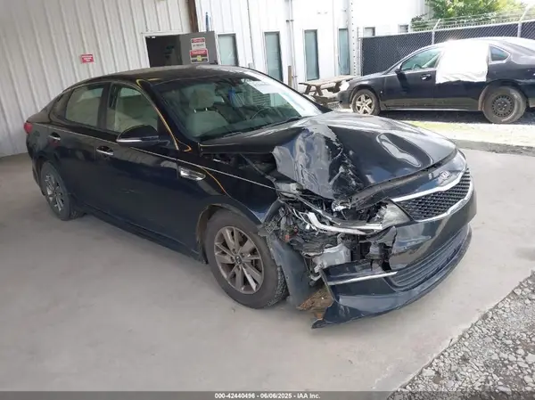 5XXGT4L15GG081233 2016 KIA OPTIMA - Image 1