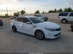 5XXGT4L15HG126026 2017 KIA OPTIMA