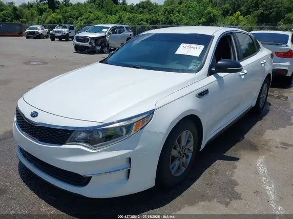 5XXGT4L15HG174190 2017 KIA OPTIMA - Image 2