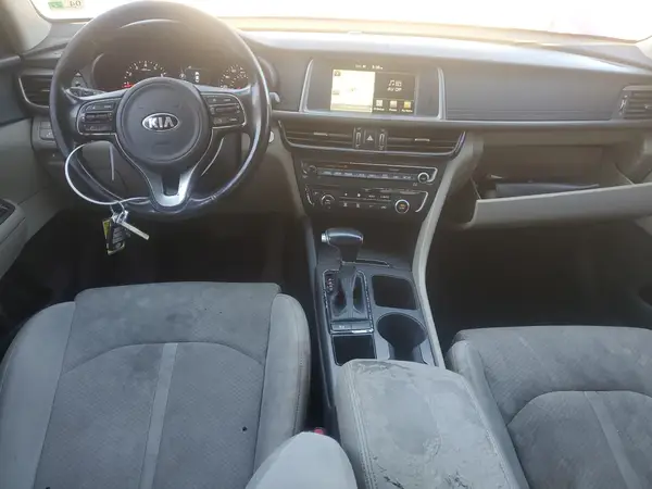 5XXGT4L16GG001082 2016 KIA OPTIMA - Image 8