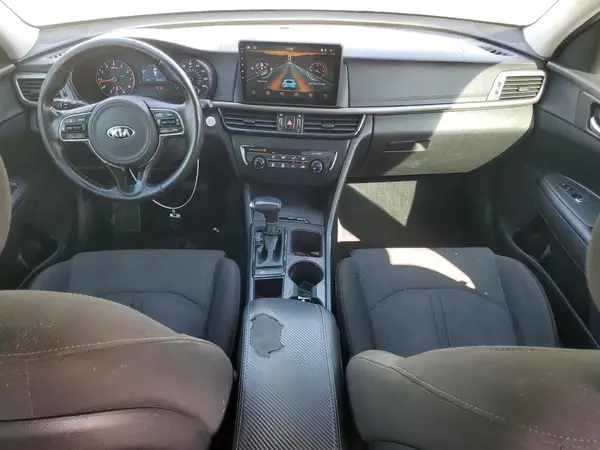 5XXGT4L16GG009585 2016 KIA OPTIMA - Image 8